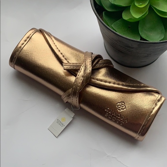 Kendra Scott Handbags - Kendra Scott Rose Gold Travel Jewelry Roll